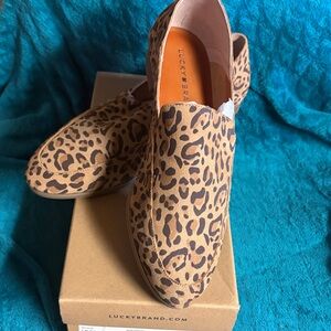 Lucky Brand Tan and Dark Brown Leopard Slip-On Flats